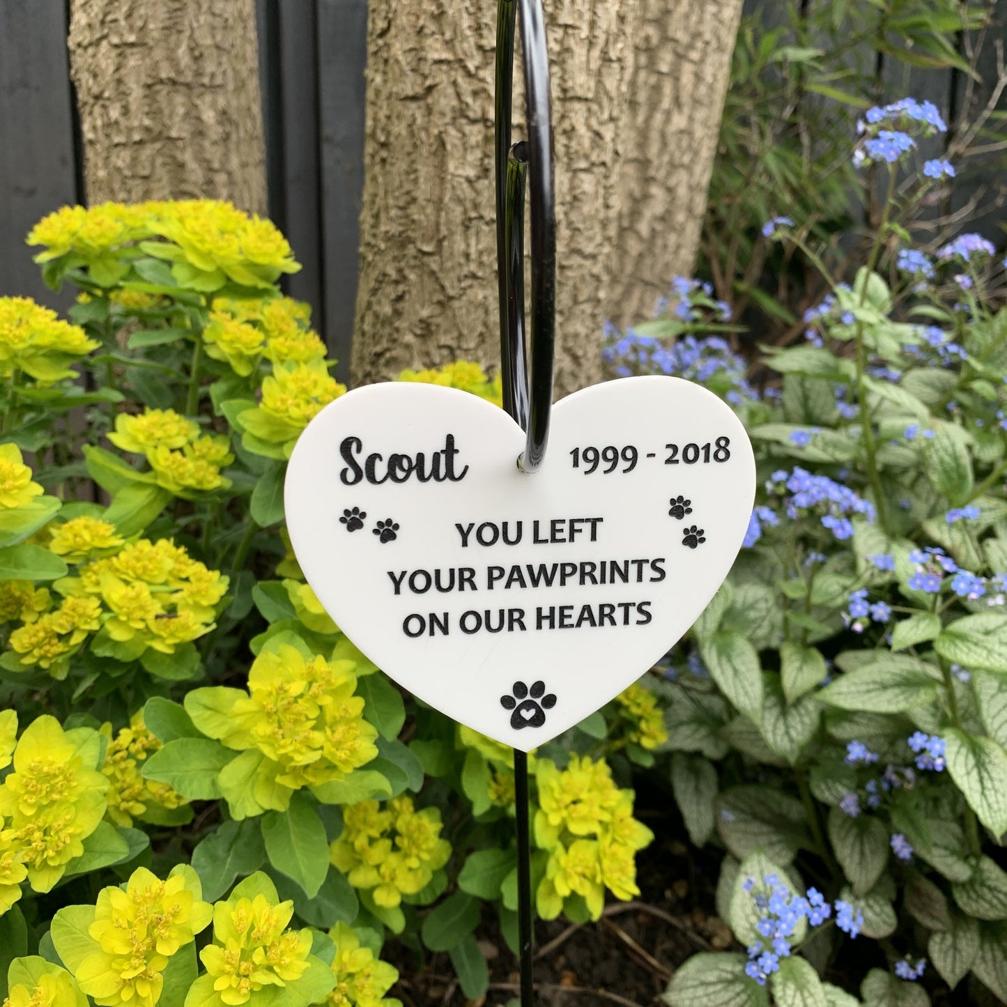 Personalised You Left Paw Prints on Our Hearts Memorial Heart on Wire