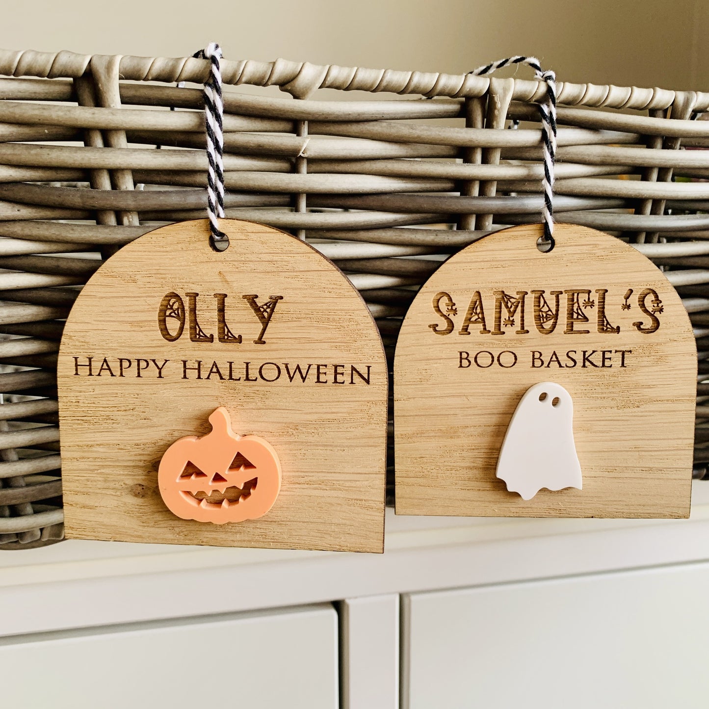 Wooden Arch Boo Basket Tag